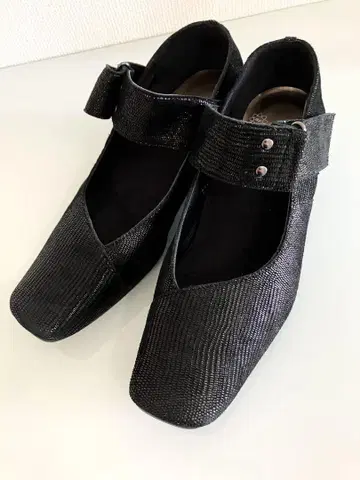 뷰포트 신발 블랙 23.5cm