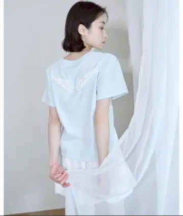 smyeon 발포 프린트 엔젤 T셔츠