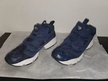 새상품급 Reebok 인스타펌프 네이비 24cm