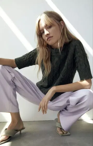 ZARA 케이블 니트 스웨터 상의