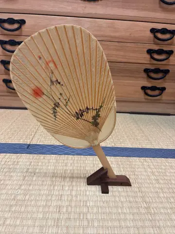 [새상품급] 물부채 엉겅퀴 패턴 받침대 포함 카다시코 일본제