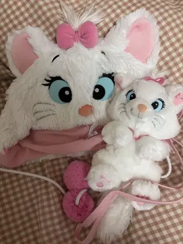 마리 팬캡과 봉제 인형 세트