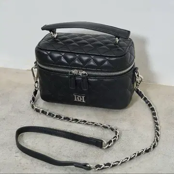 darich 퀼팅 숄더 미니백 black