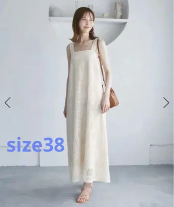 로페피크닉 아이보리 레이스 무늬 맥시 길이 원피스