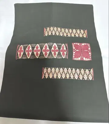 블랙 베이스 빨간색 자수 레이스풍 후쿠로 오비