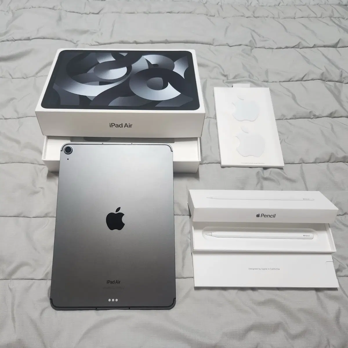 iPad Air 第5世代 Wi-Fi 256GB 0 ブルー Apple Air第5世代64GBを購入 