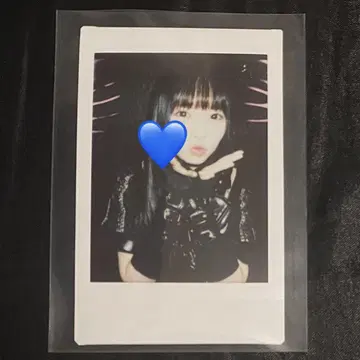 iLiFE! LOML 의상 소라시 카렌 폴라로이드 사인 없음