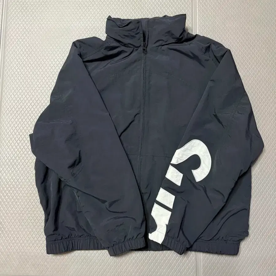 mbr大阪 ファッション 25fw supreme Ripstop Track Jacket