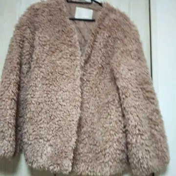 베이지 플리스 노카라 코트