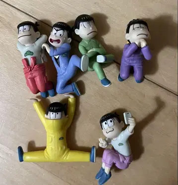 오소마츠 6쌍둥이 후치코 묶음 판매