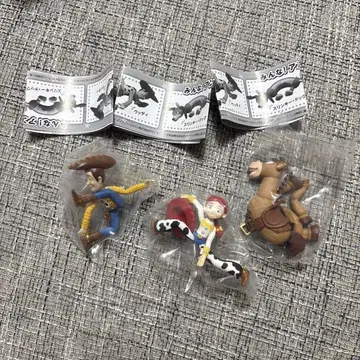 디즈니 토이스토리 앤디가 왔다! 가챠가챠