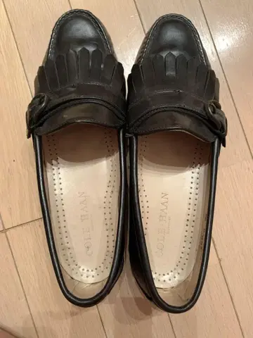 콜한 로퍼