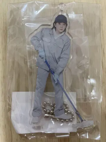 라일락 아크릴 키링 [ 청소원 모토키 ]