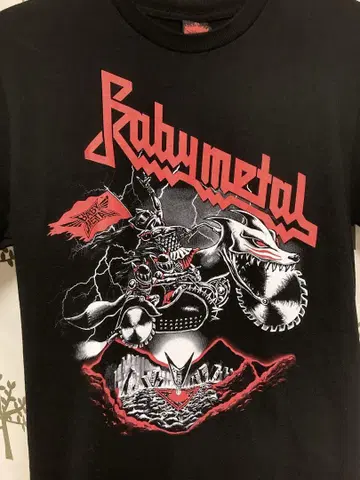 BABYMETAL T셔츠, 타월