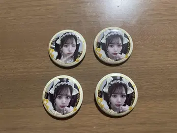 후루사와 리사 캔뱃지 4개