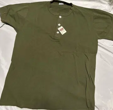 L Healthknit 헨리넥 T셔츠 카키