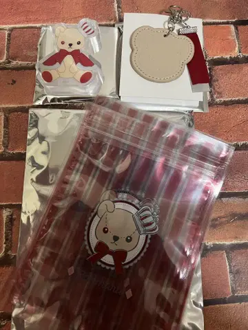 우타프리 그라쇼 곰 복권 가죽 참 코롯토 지퍼 쿠로사키 란마루