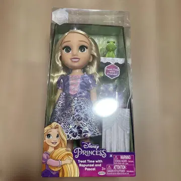 Disney Princess 라푼젤과 파스칼