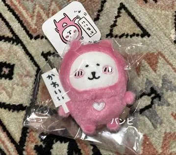 나가노 마켓 귀여운 명찰을 가진 하트 나가노의 곰 마스코트