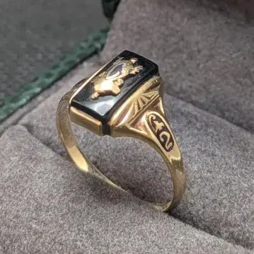 JOSTEN 1942년 10K 카보숑컷 골드 클래스 반지 오닉스