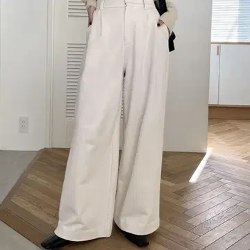 카프리슈 마쥬 턱 스웨트 팬츠