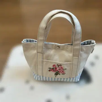 로라 애슐리 미니 토트백