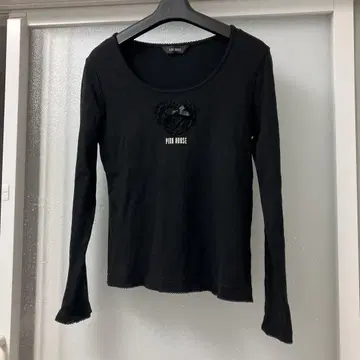 새상품급 핑크하우스 긴팔 티셔츠