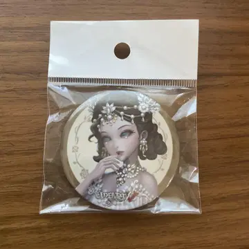 제5인격 피의 여왕 캔뱃지