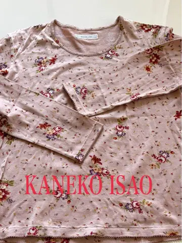 미사용 KANEKOISAO 부케 패턴 긴팔 티셔츠