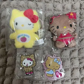 산리오 헬로키티 시크릿 마스코트 아크릴 키링 가챠