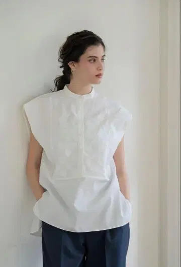 [ 새상품급 ] LINKABLE heart blouse