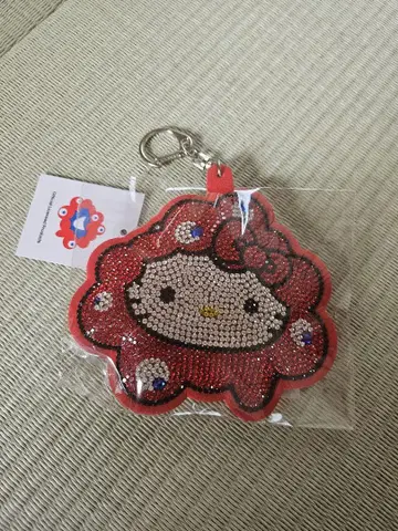 만박 헬로키티 반짝반짝 키링 빨간색