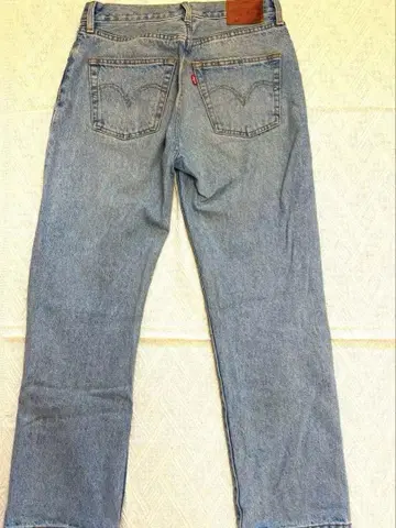 Levi's premium BIOTOP 501 90s