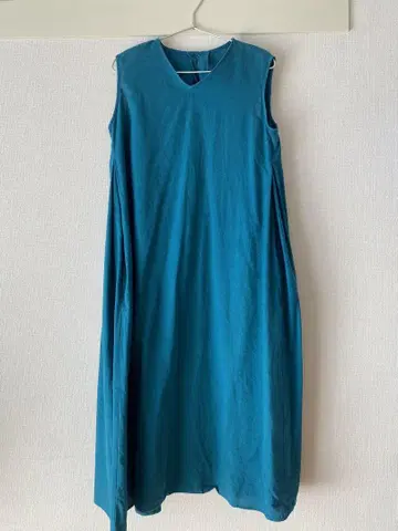북유럽 생활 잡화점 카네코 아츠코 씨 슬리브리스 원피스