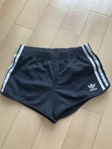 adidas 숏팬츠 xs