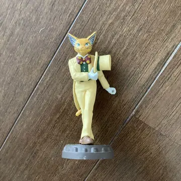 귀를 기울이면 바론 피규어
