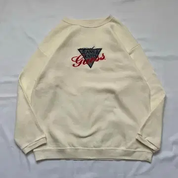 USA 제조 90s GUESS 맨투맨 M 아이보리 자수