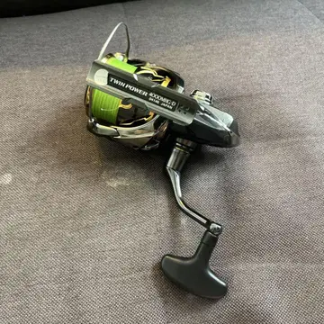 SHIMANO TWIN POWER 4000MHG 스피닝 릴