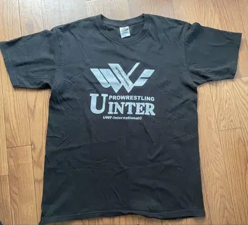 UWF 인터내셔널 T셔츠 블랙