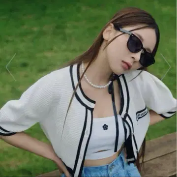 LILY BROWN x MARY QUANT 크롭 니트 가디건