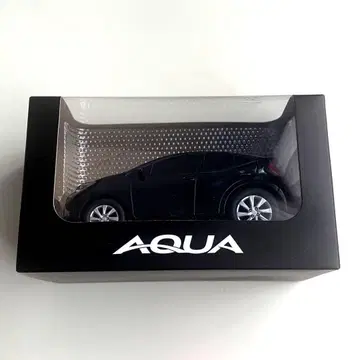 미사용 새상품 TOYOTA 도요타 아쿠아 풀백카