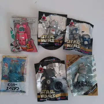 [ 미개봉 새상품 ] 펩시넥스 x 베어브릭 스타 워즈 건담 등