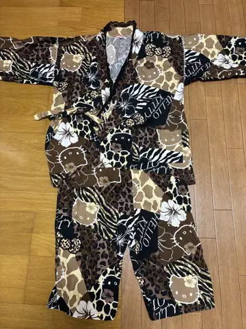 레어 희귀 헤이세이 레트로 헬로키티 진베이