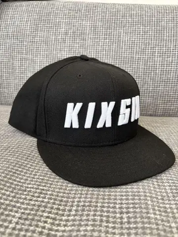 kix six 캡 단종품 스냅백