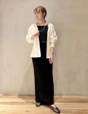 C/L 쉬어 저지 스커트