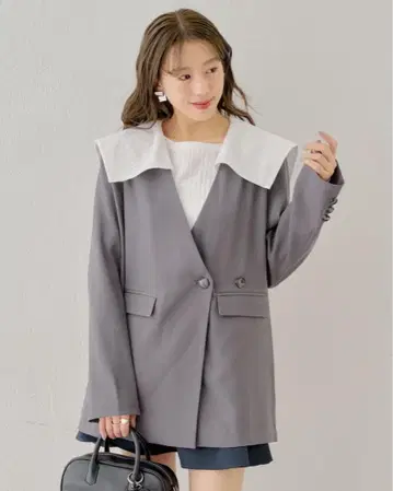 Chico 탈부착 세일러 빅 칼라 오버 자켓 그레이