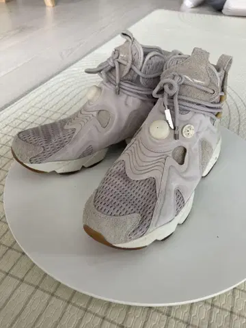 FUTURE x REEBOK CLASSIC FURYKAZE