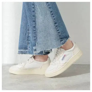 AUTRY / 오트리 MEDALIST CANVAS 38