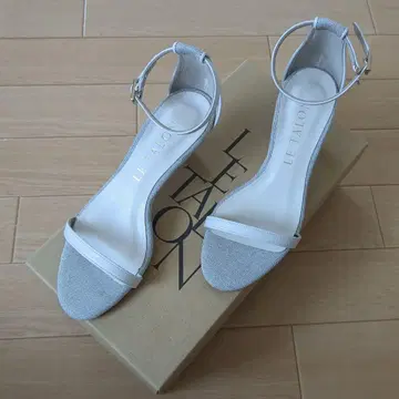 [ 미사용 ] LE TALON 호소 스트랩 샌들 21.5cm