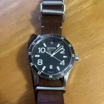 닉슨 NIXON GMT